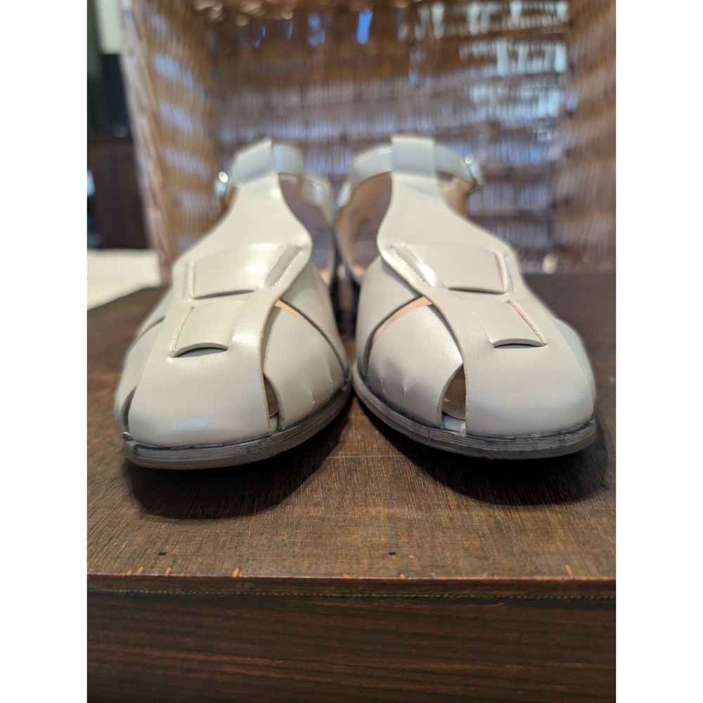 Journee Collection | Azzaria | Beige | Comfortable Women's Size 11